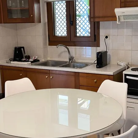 Amaryllis House פלטמונס