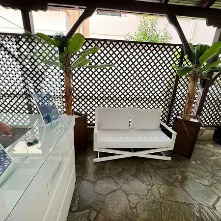 Amaryllis House דירה *